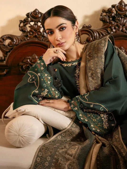 Green Embroidered Lawn 3 Pcs Set For Women